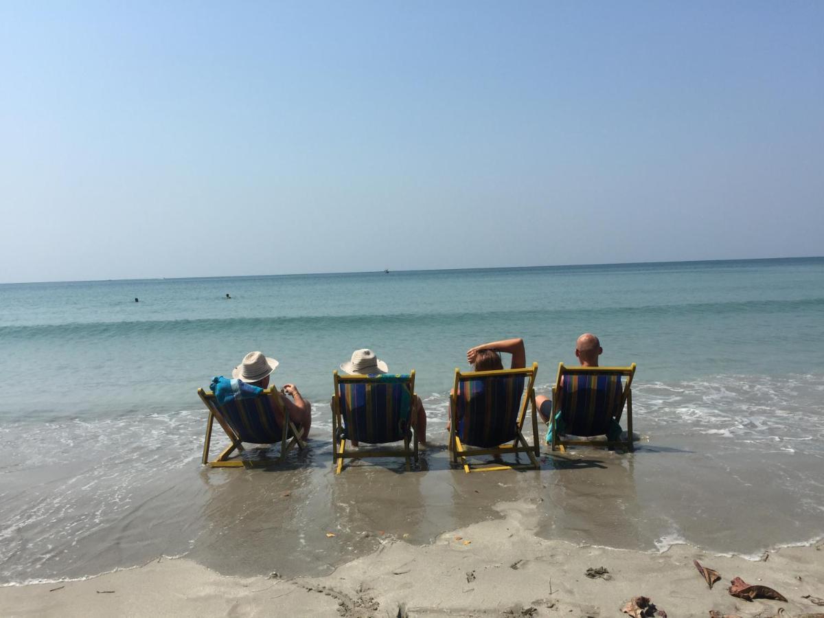 Harry'S Beach Club بان فيه المظهر الخارجي الصورة