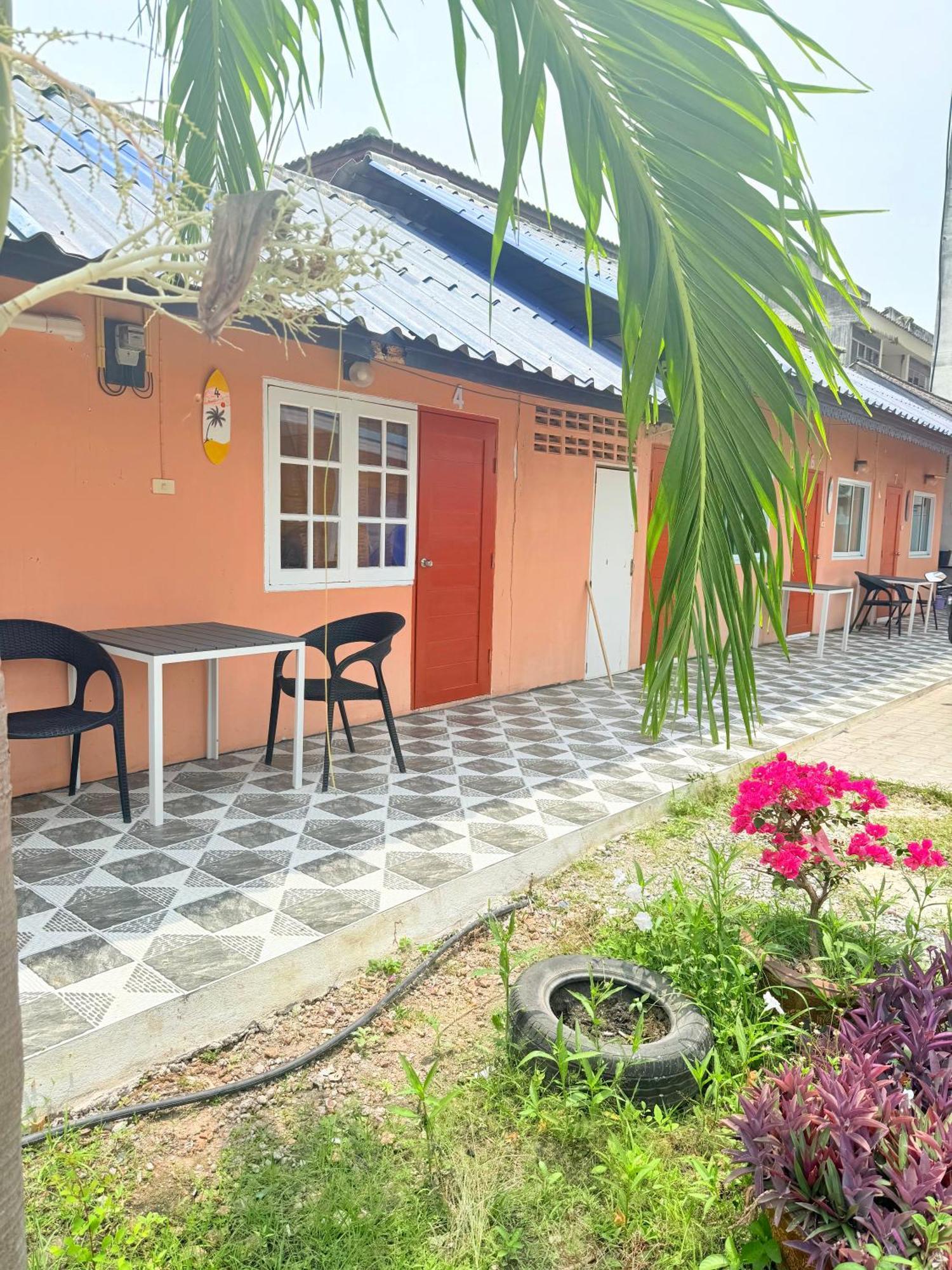 Harry'S Beach Club بان فيه المظهر الخارجي الصورة