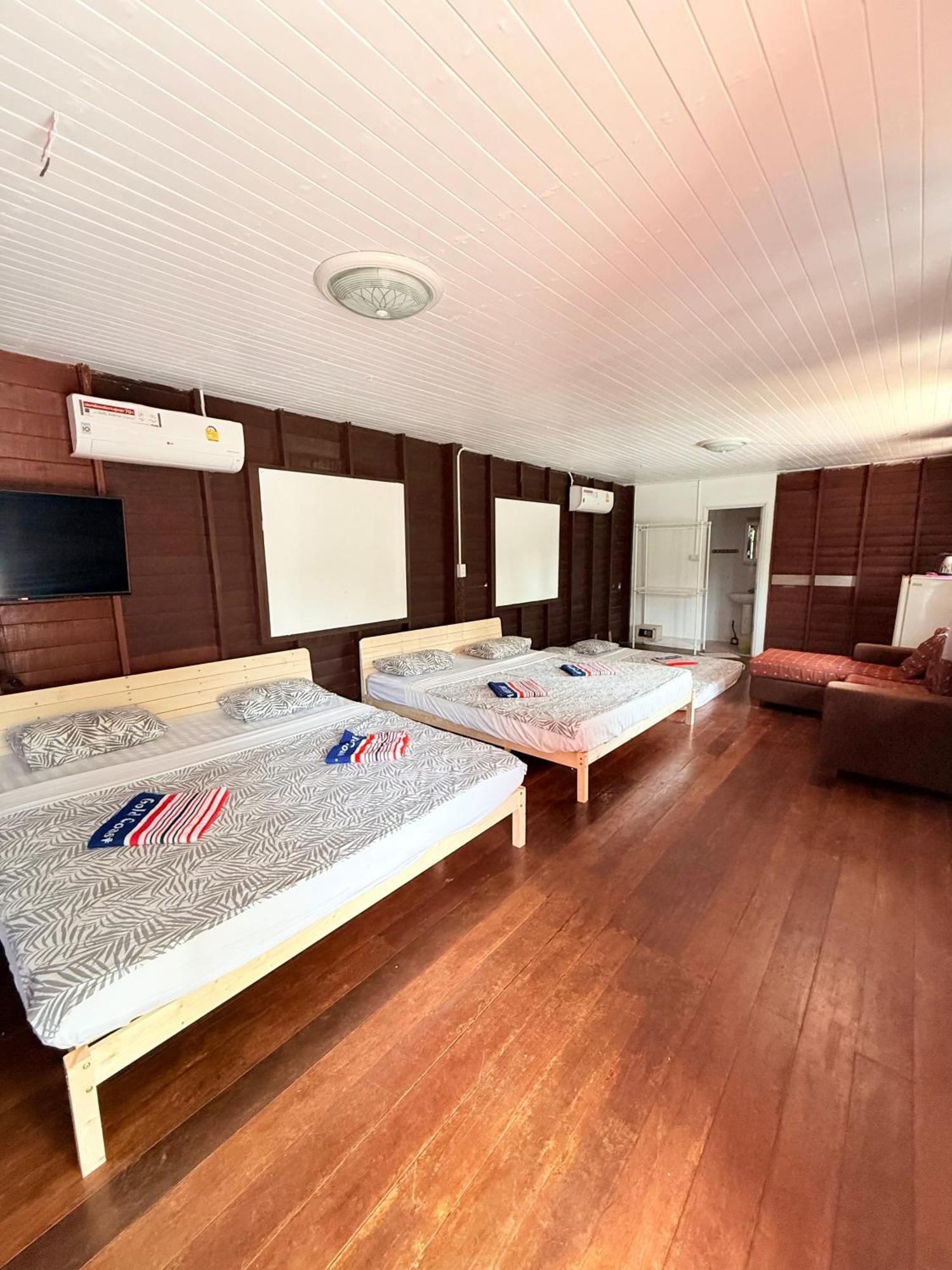 Harry'S Beach Club بان فيه المظهر الخارجي الصورة
